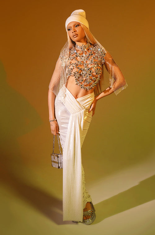 ALL OF THE GLAMOUR SLINKY MAXI SKIRT IN WHITE