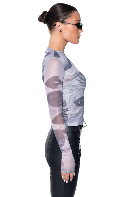ALL EYES ON YOU MESH GLOVED SHIRT